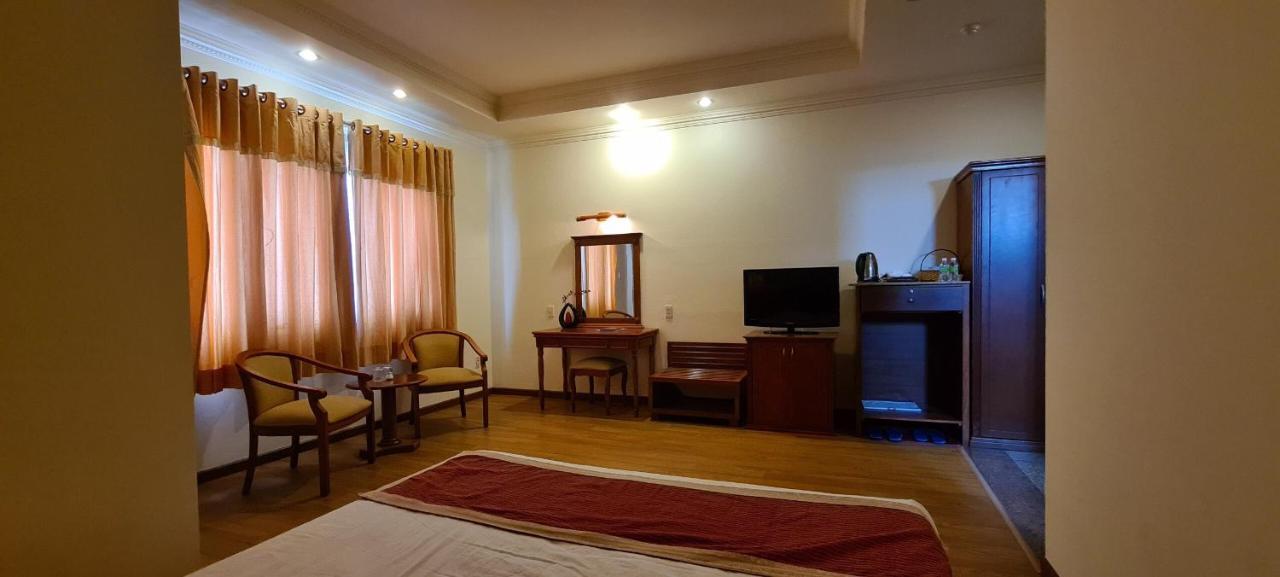 Hoang Yen Hotel Thuan An Luaran gambar