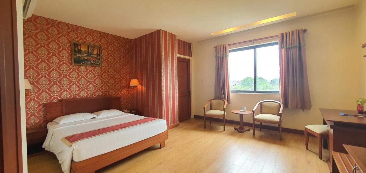 Hoang Yen Hotel Thuan An Luaran gambar